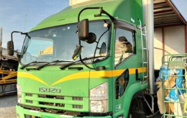 Isuzu Forward Wing Body PKG-FRR90 2016